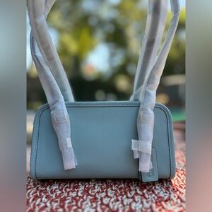 Coach Swing Zip Bag 20